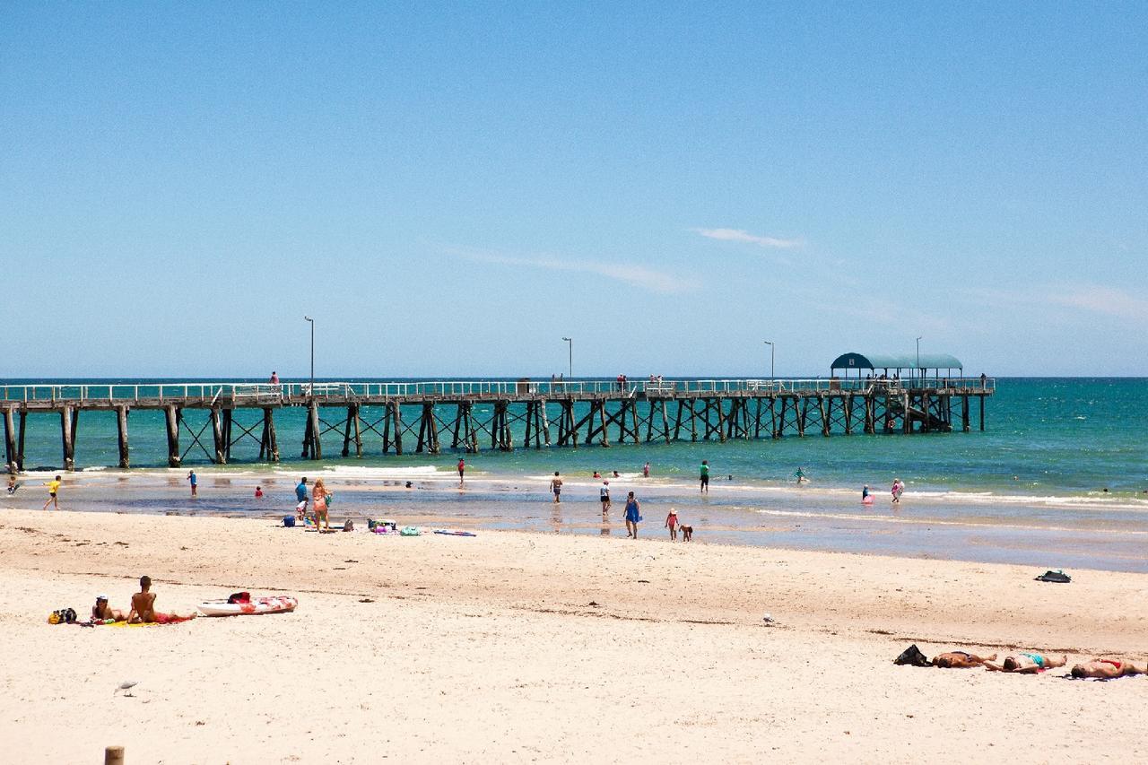 The One @ Henley Beach Grange Exterior photo